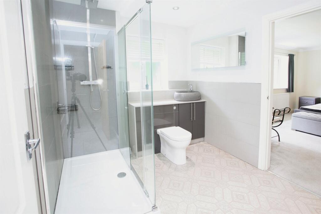 Additional property image - Tai Dyffryn, Nantgarw, Cardiff