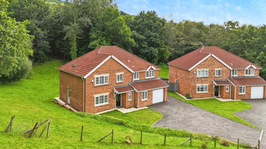Additional property image - Tai Dyffryn, Nantgarw, Cardiff