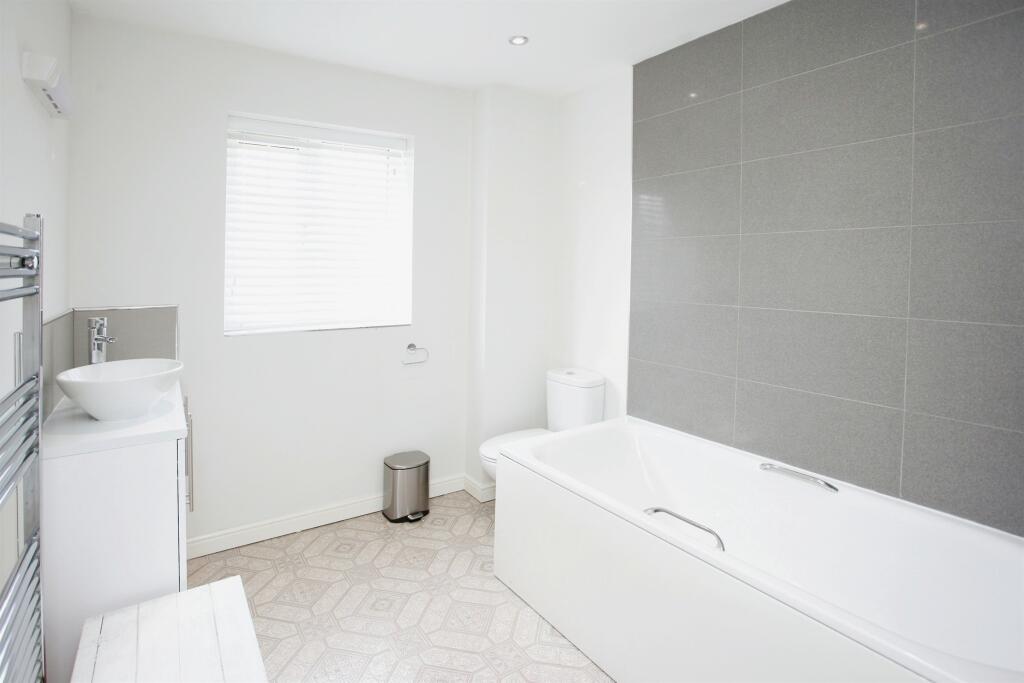 Additional property image - Tai Dyffryn, Nantgarw, Cardiff