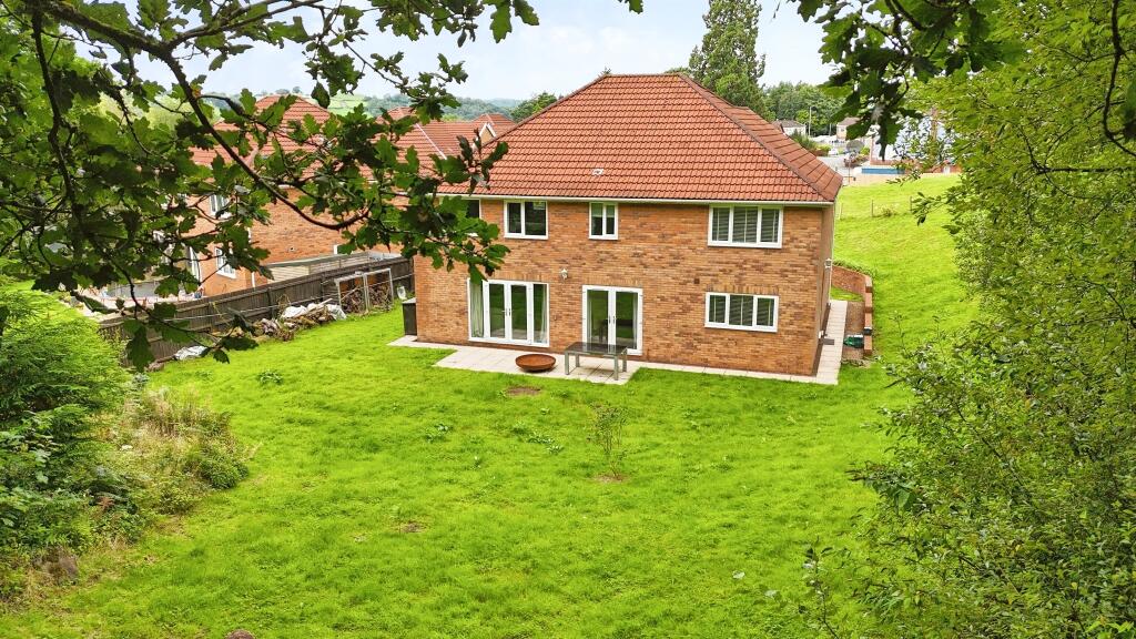 Additional property image - Tai Dyffryn, Nantgarw, Cardiff