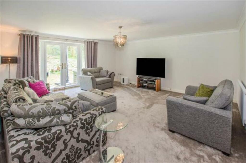 Additional property image - Tai Dyffryn, Nantgarw, Cardiff
