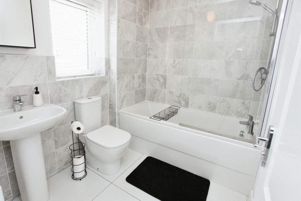 Additional property image - Gate Field Close, Bedwas, Caerphilly