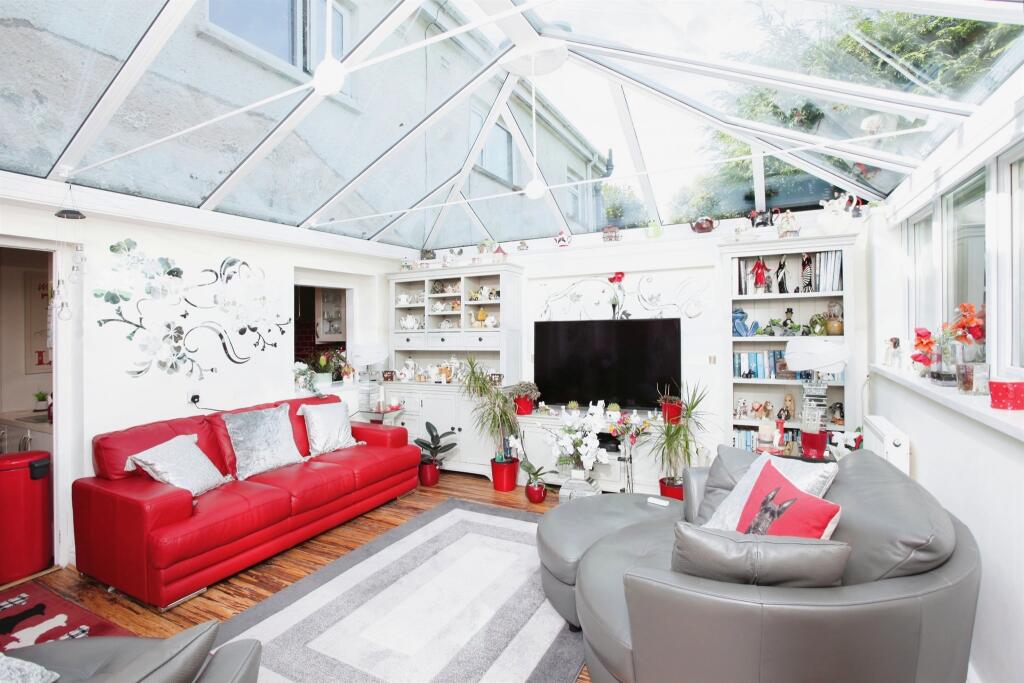 Additional property image - Brynheulog Terrace, Machen, Caerphilly