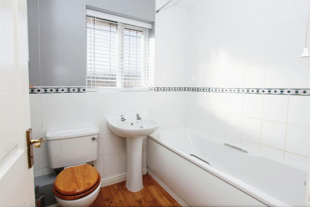 Additional property image - Cae Nant Gledyr, Caerphilly