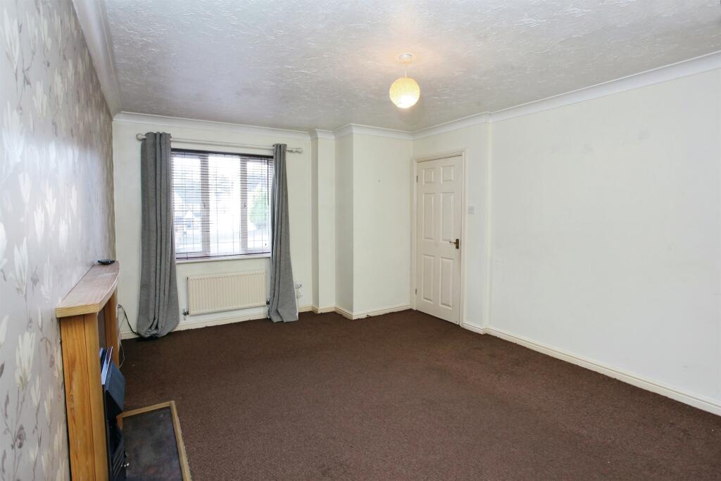 Additional property image - Cae Nant Gledyr, Caerphilly
