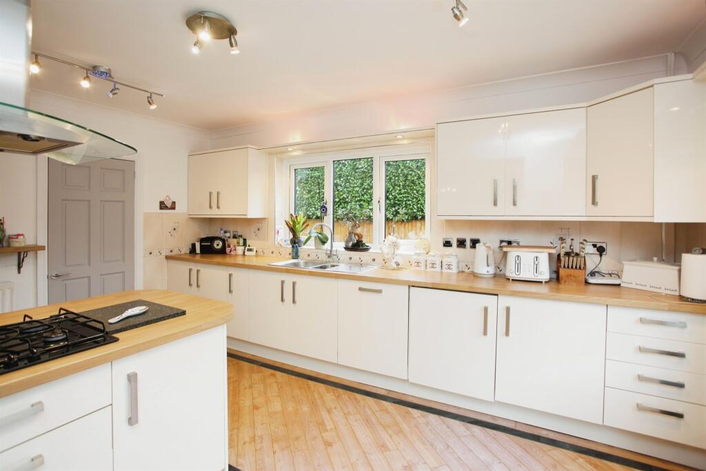 Additional property image - Llyn Pandy, Bedwas, Caerphilly