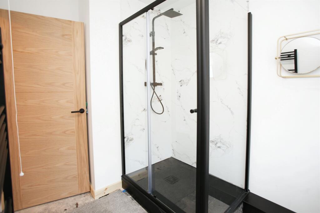 Additional property image - Brookside Crescent, Caerphilly