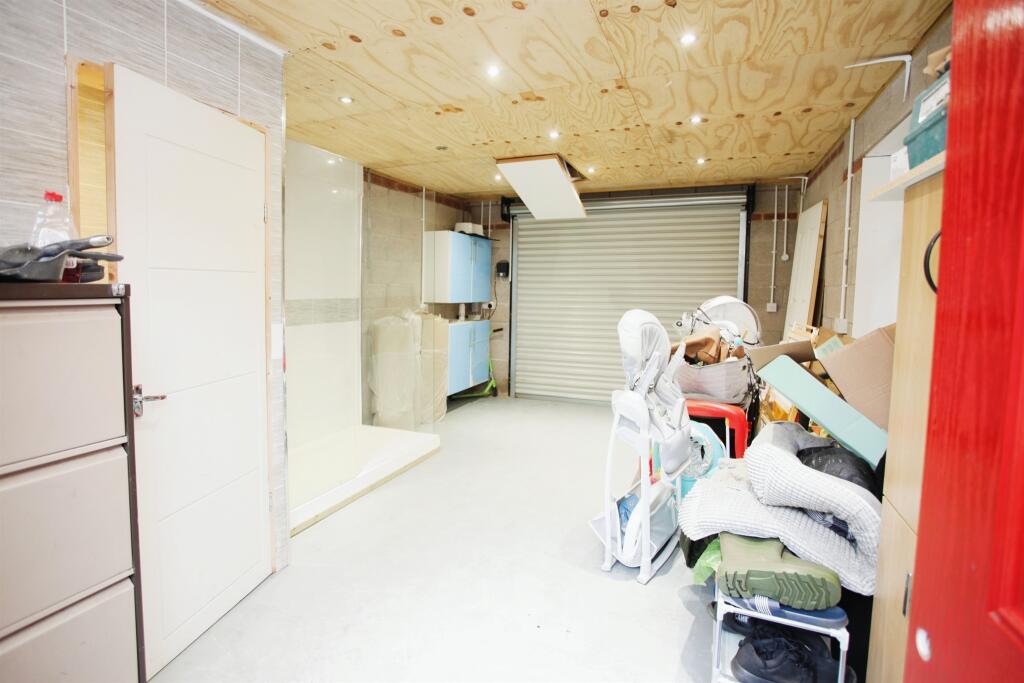 Additional property image - Glyn Derwen, Llanbradach, Caerphilly