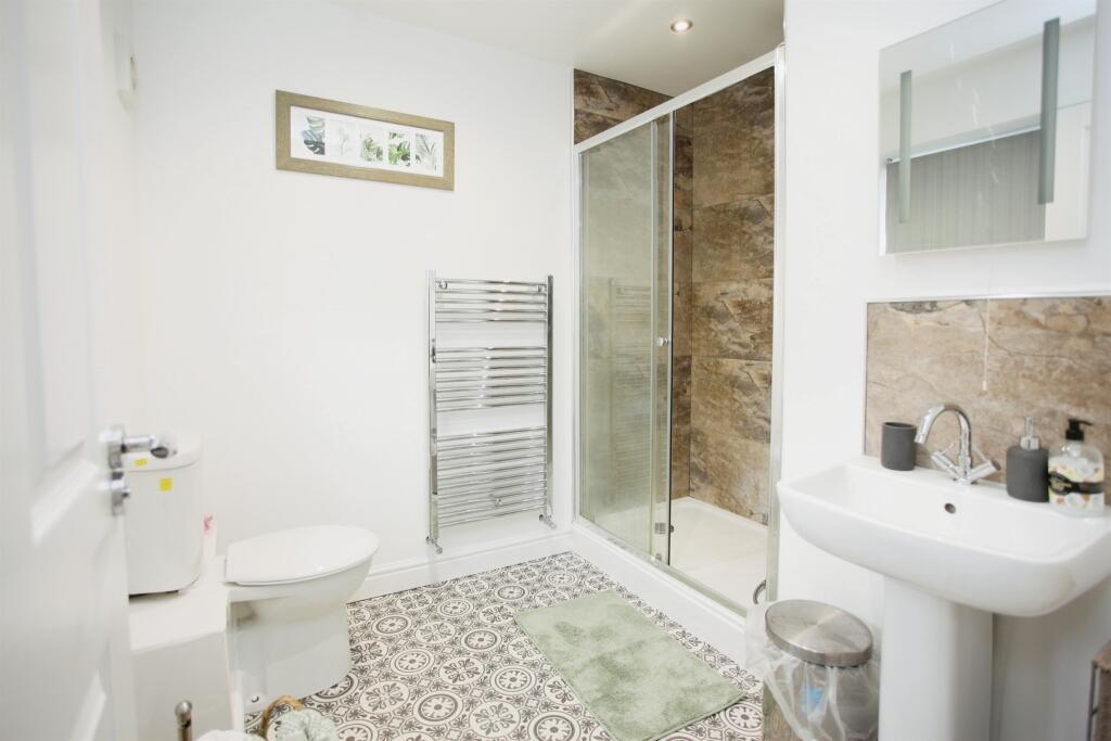 Additional property image - Glyn Derwen, Llanbradach, Caerphilly