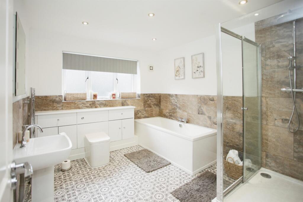 Additional property image - Glyn Derwen, Llanbradach, Caerphilly