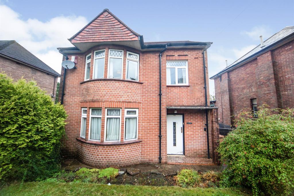 3 bedroom detached house for sale in St Martins Road, Caerphilly, CF83