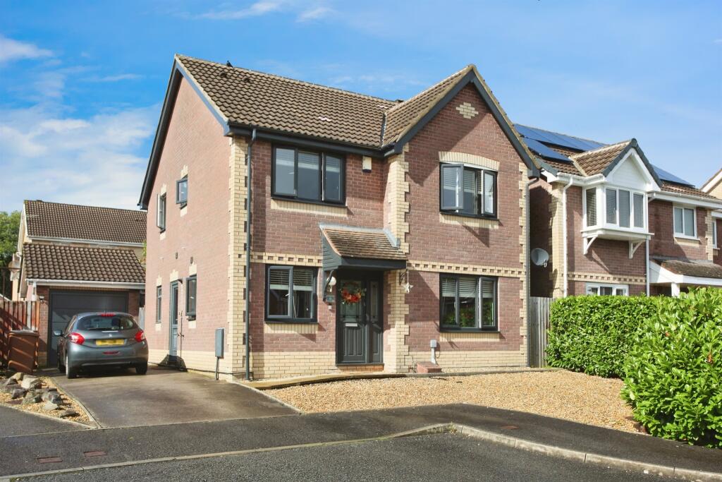 Main image of property: Clos Gwaun Gledyr, Caerphilly