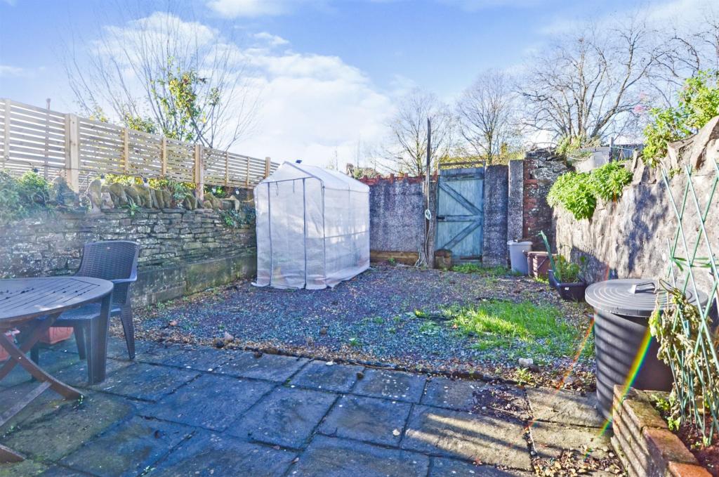 4 bedroom terraced house for sale in Shirley Road, Cardiff, CF23