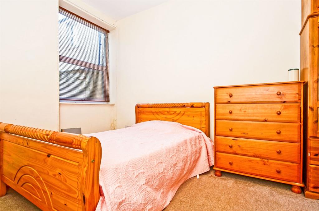 4 bedroom terraced house for sale in Shirley Road, Cardiff, CF23