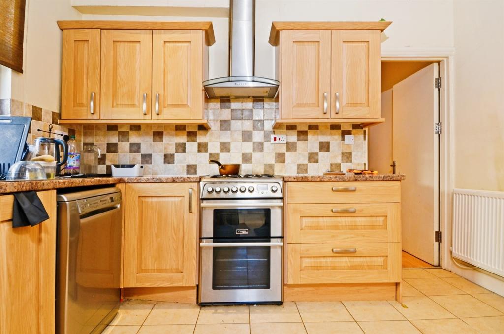 4 bedroom terraced house for sale in Shirley Road, Cardiff, CF23