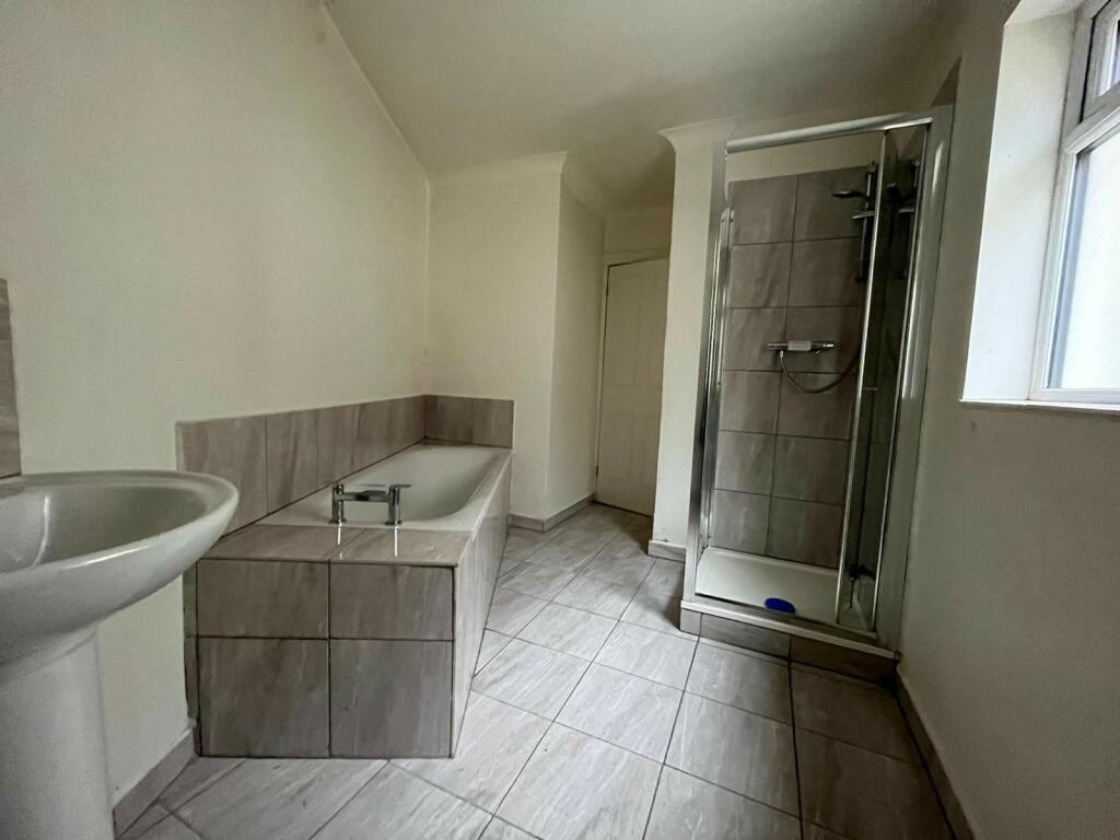 Additional property image - Claude Place, Cardiff