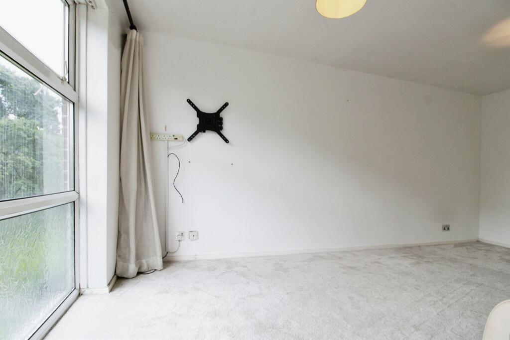 Additional property image - Glenwood, CARDIFF
