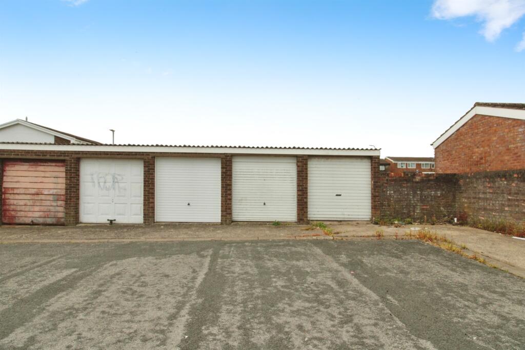 Additional property image - Glenwood, CARDIFF