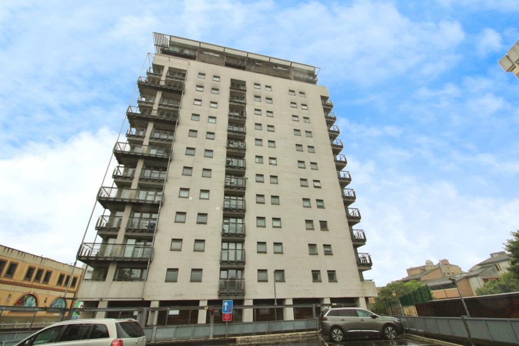 Main image of property: Queen Street, Cardiff