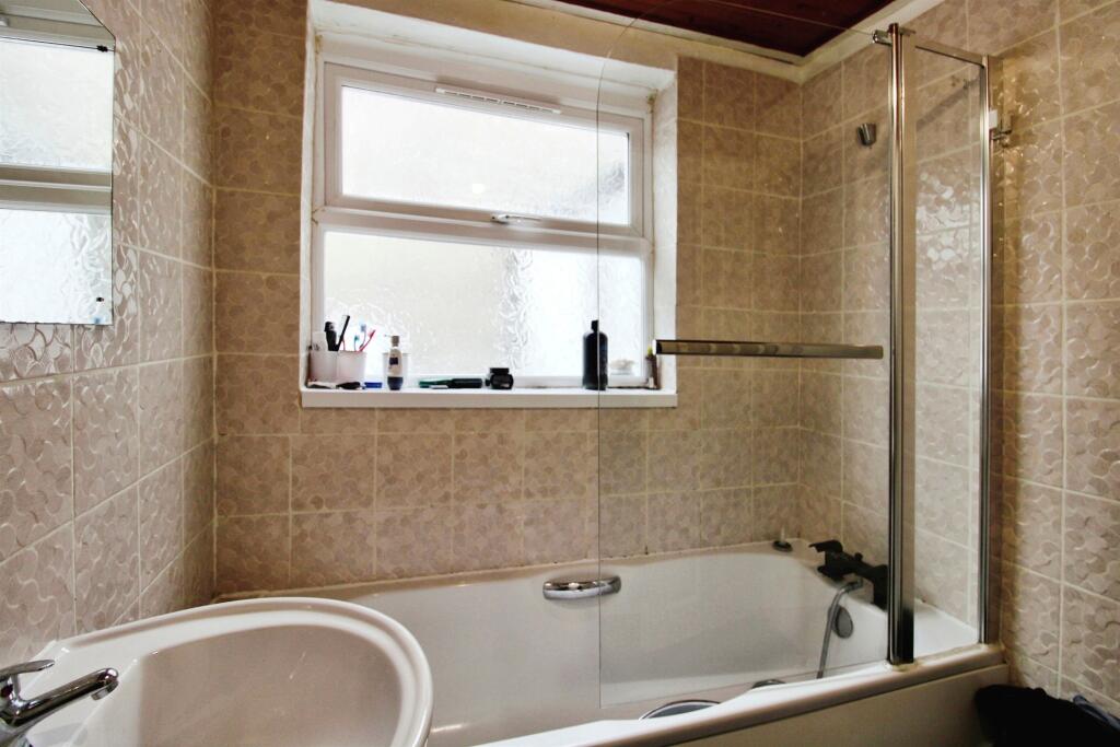 Additional property image - Zinc Street, Cardiff