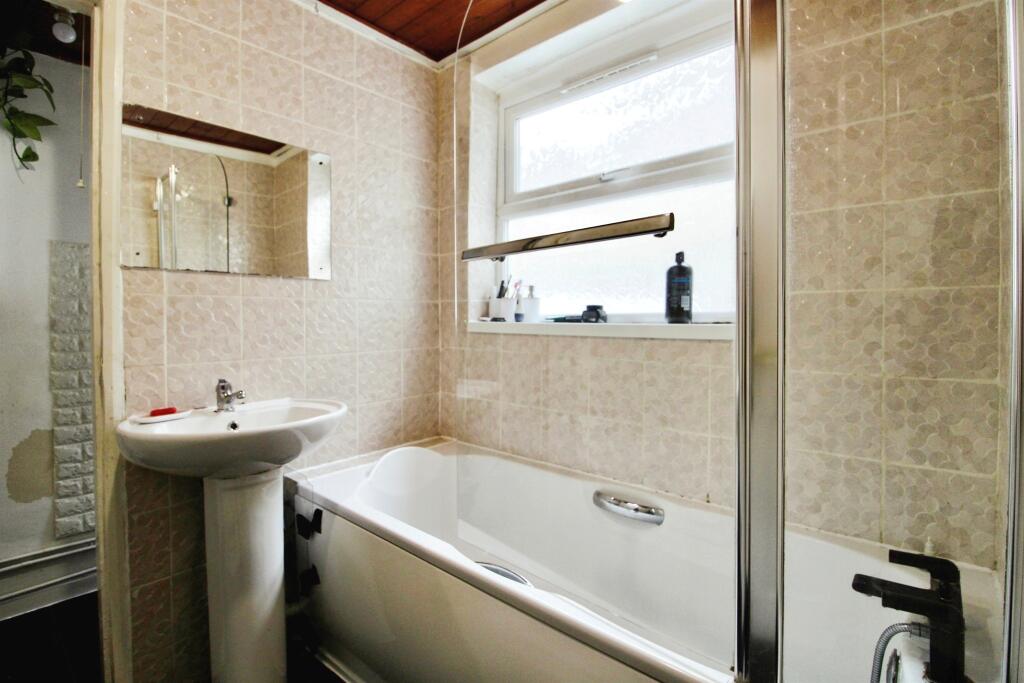 Additional property image - Zinc Street, Cardiff
