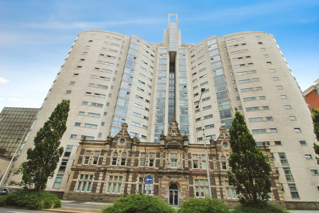 Main image of property: Bute Terrace, Cardiff