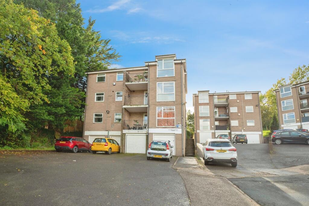 Main image of property: Linnet Close, Cardiff