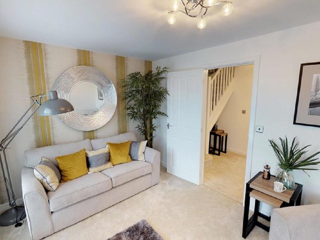 3 bedroom terraced house for sale in Michaels Grove, Llanharan, Pontyclun, CF72