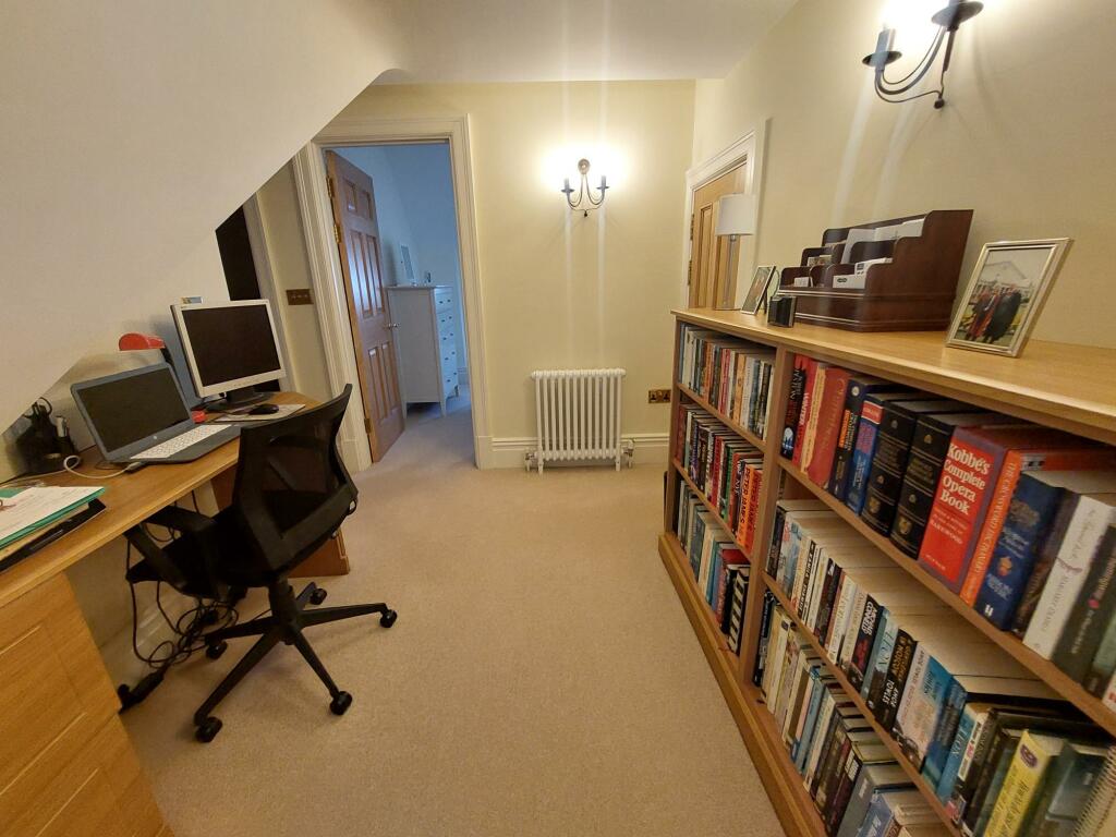 Additional property image - The Manor, Talygarn, Pontyclun