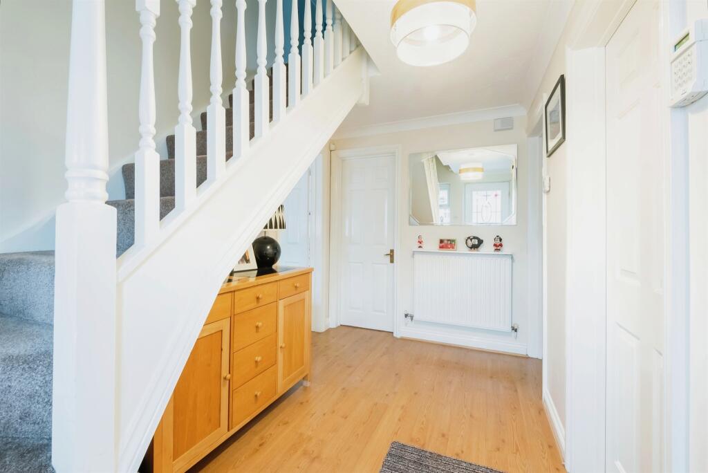 Additional property image - Mountain View, Tonyrefail, Porth