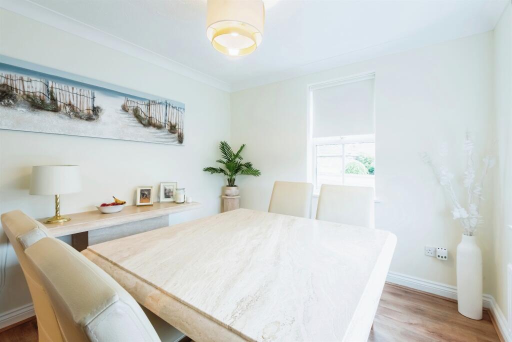 Additional property image - Mountain View, Tonyrefail, Porth