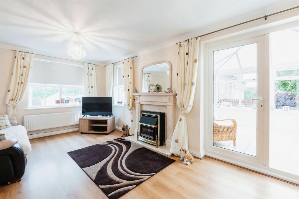 Additional property image - Mountain View, Tonyrefail, Porth