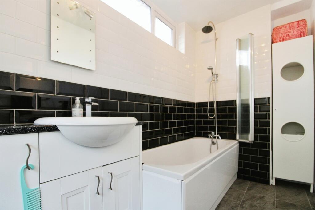 Additional property image - Gilfach Road, Tonyrefail, Porth