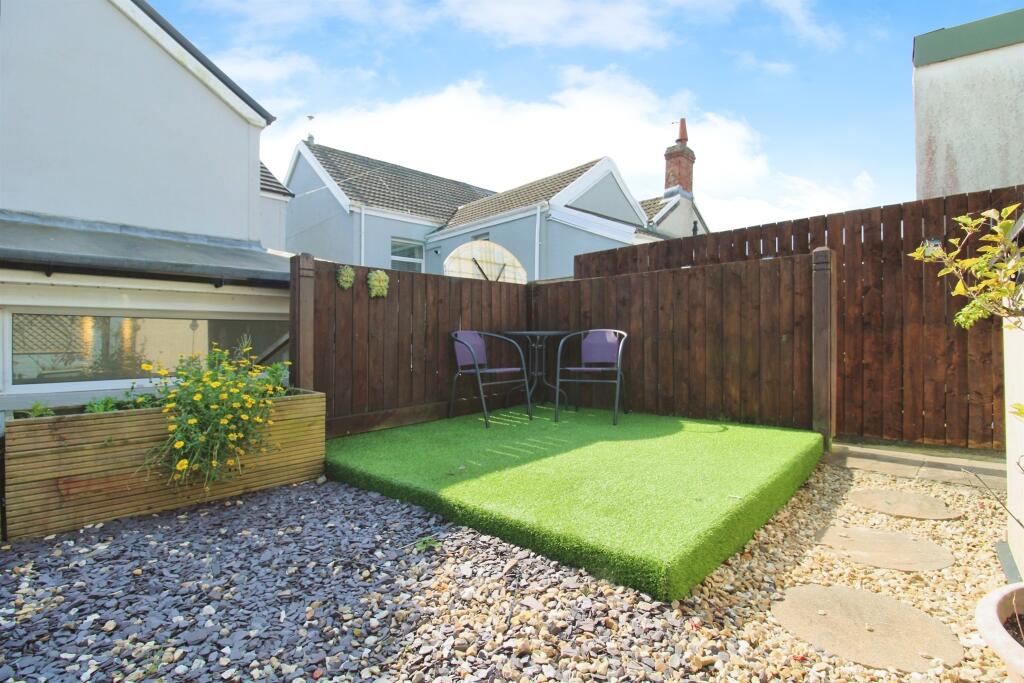 Additional property image - Gilfach Road, Tonyrefail, Porth