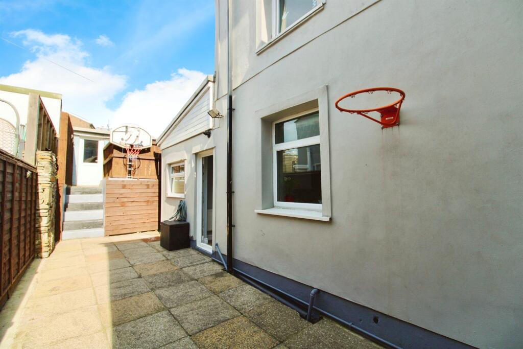 Additional property image - Gilfach Road, Tonyrefail, Porth