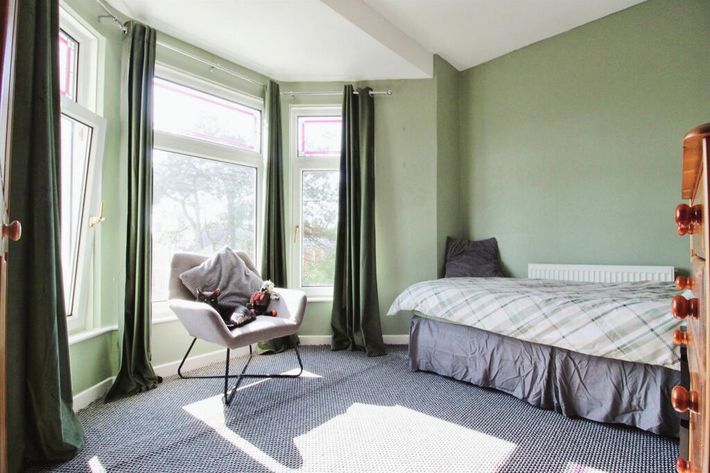 Additional property image - Gilfach Road, Tonyrefail, Porth