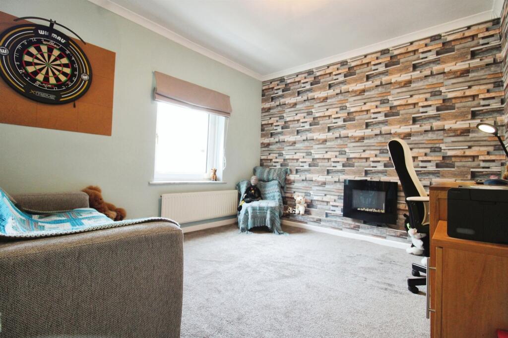 Additional property image - Gilfach Road, Tonyrefail, Porth