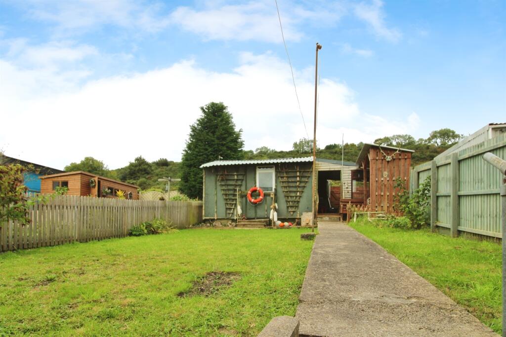 Additional property image - Tylchawen Terrace, Tonyrefail, Porth