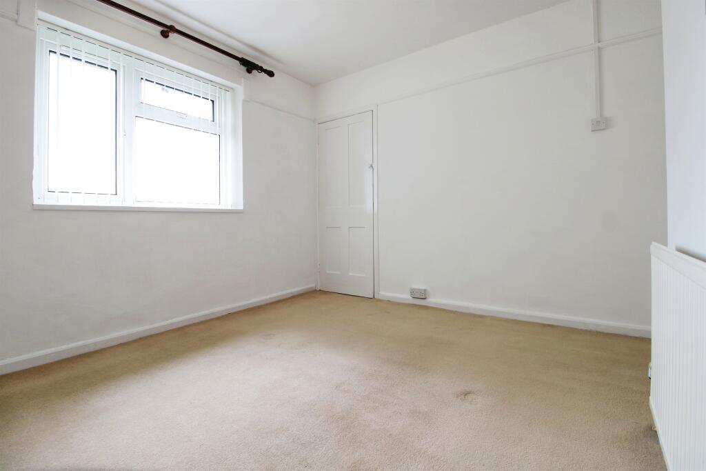 Additional property image - Tylchawen Terrace, Tonyrefail, Porth