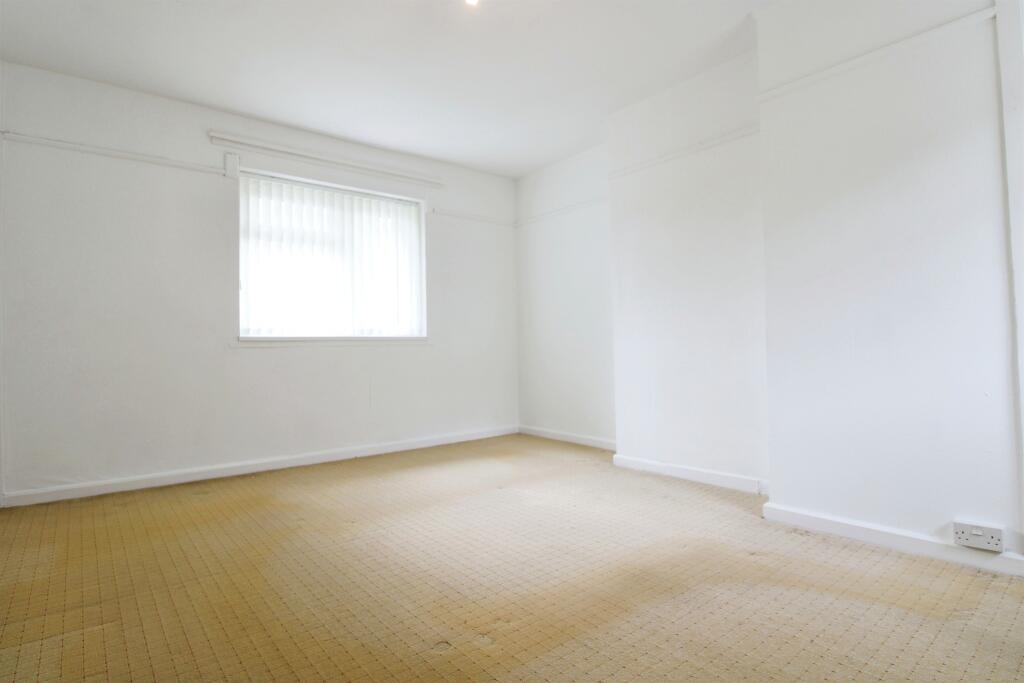 Additional property image - Tylchawen Terrace, Tonyrefail, Porth