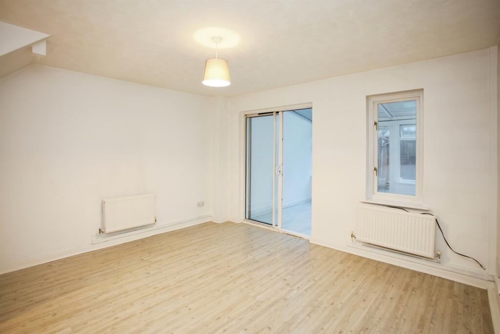Additional image 11 of Clos Y Dolydd, Beddau, Pontypridd