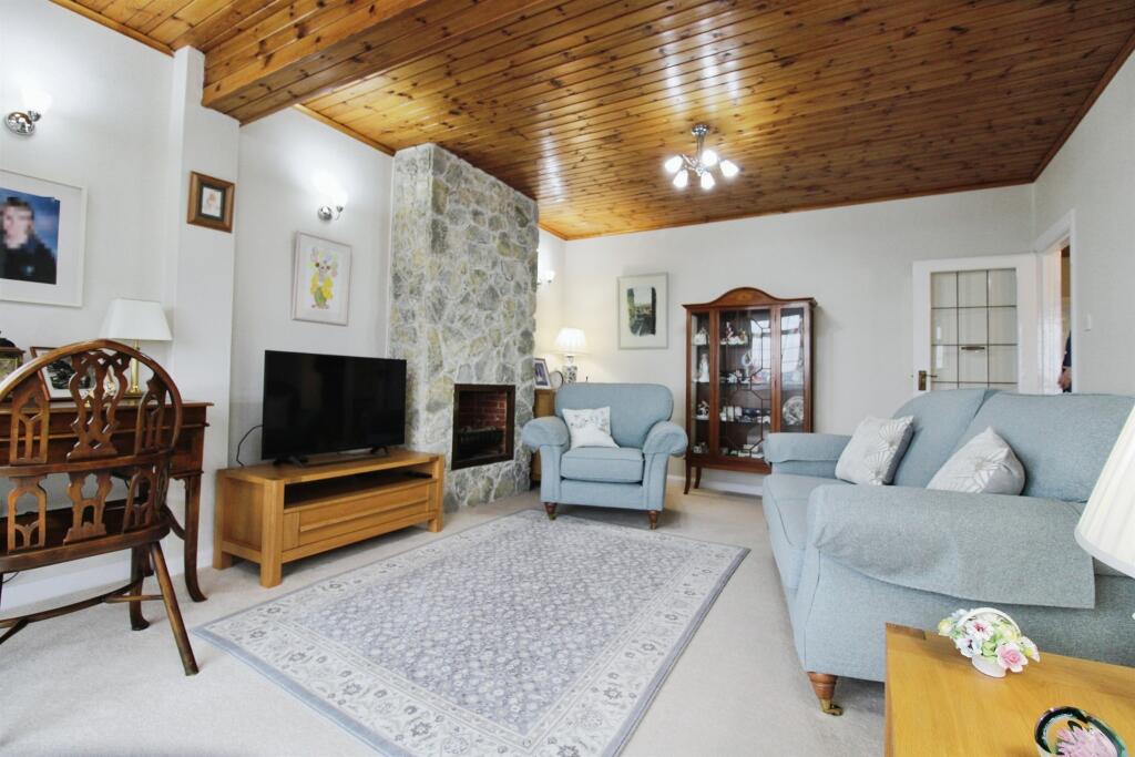 Additional property image - Erw Hir, Llantrisant, PONTYCLUN