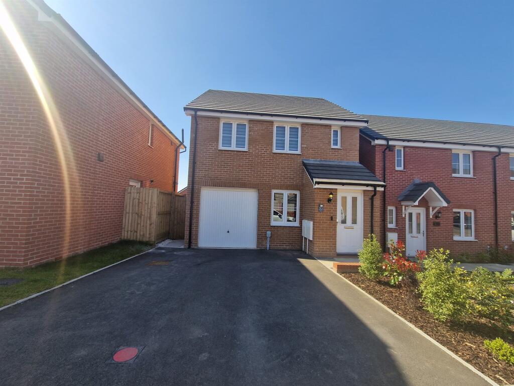 Main image of property: Clos Y Cornicyll, Llanilid, Pontyclun