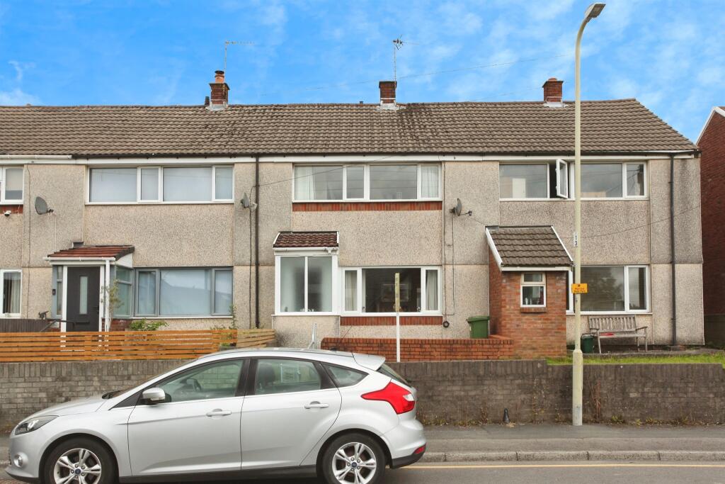 Main image of property: Common Approach, Beddau, Pontypridd