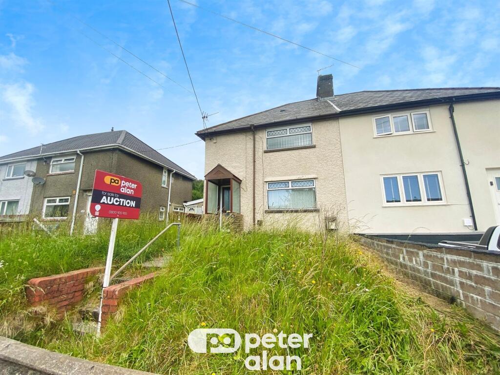 Main image of property: Tylcha Wen Terrace, Tonyrefail, Porth