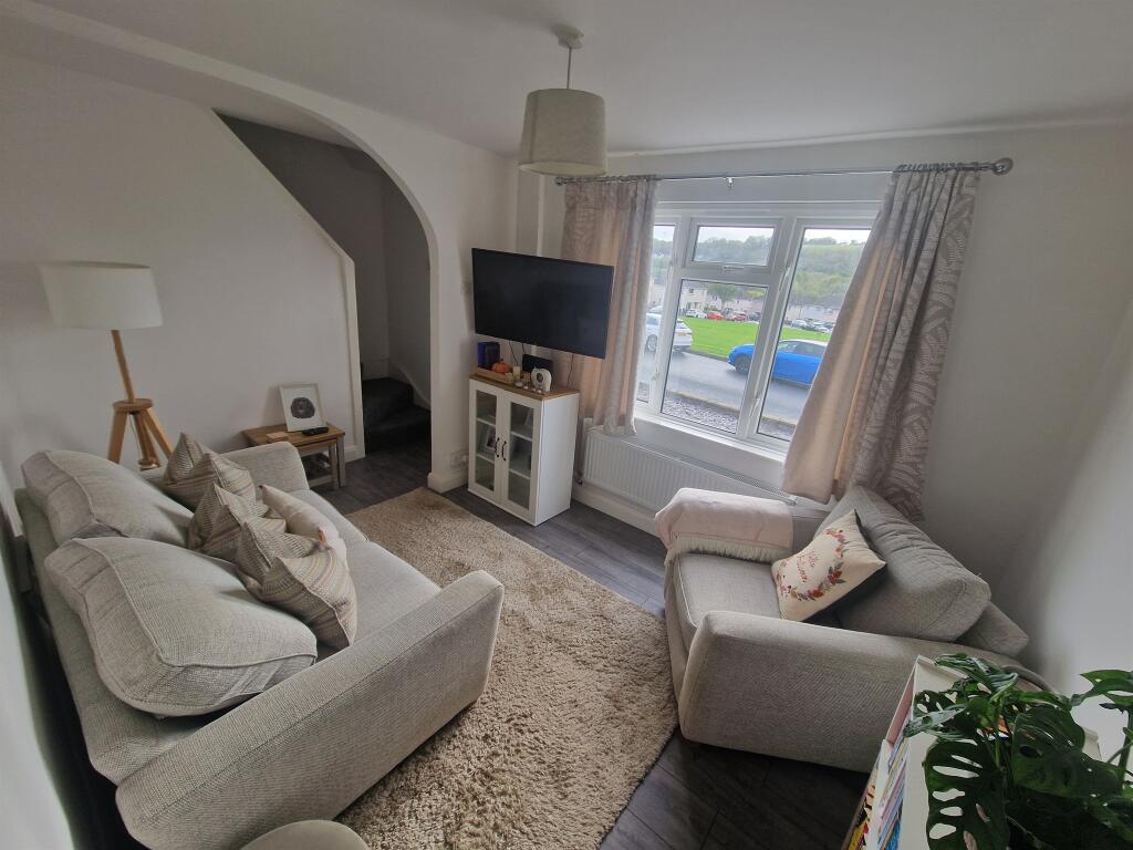 Main image of property: Nant Eirin, Tonyrefail, Porth