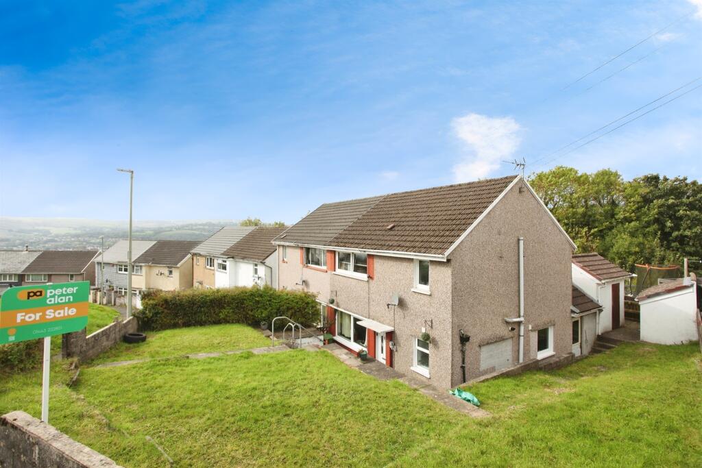 Main image of property: Winslade Avenue, Tonyrefail, PORTH