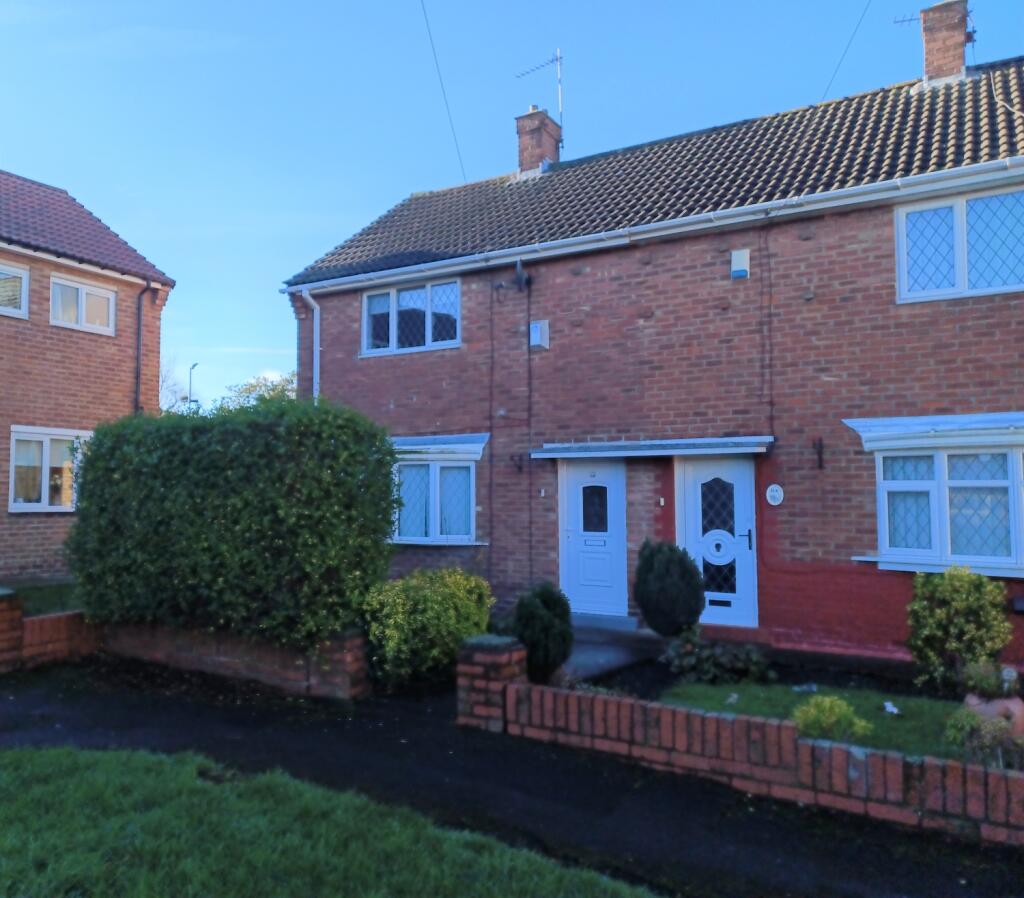 2 bedroom terraced house for sale in Essex Crescent, Seaham, Seaham