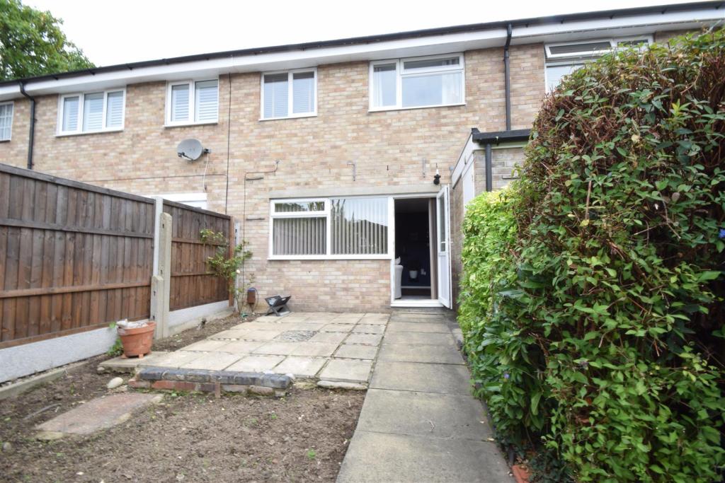 3 bedroom terraced house for sale in Abbey Lane, Beckenham, BR3