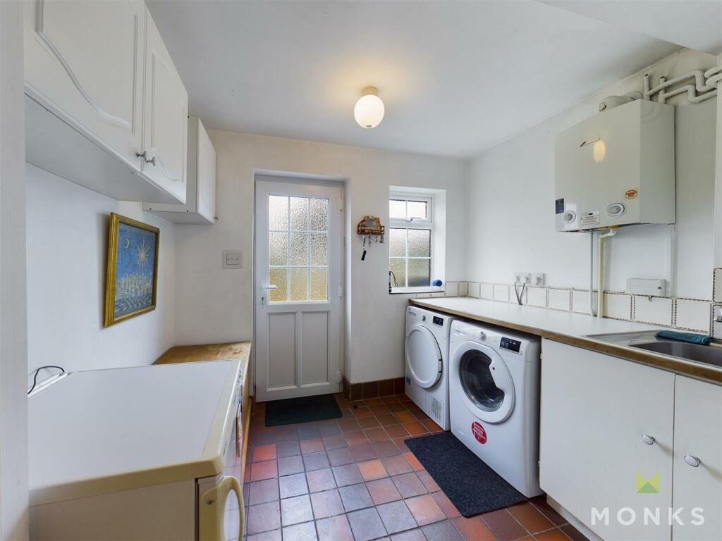 3 bedroom detached house for sale in Tilley Road, Wem, Shropshire, SY4